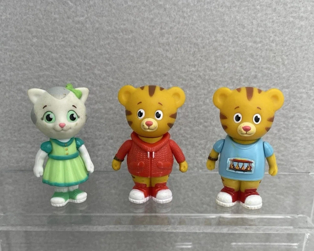 Daniel Tigers Neighborhood Mini Figures Toy Lot PBS Cake Toppers